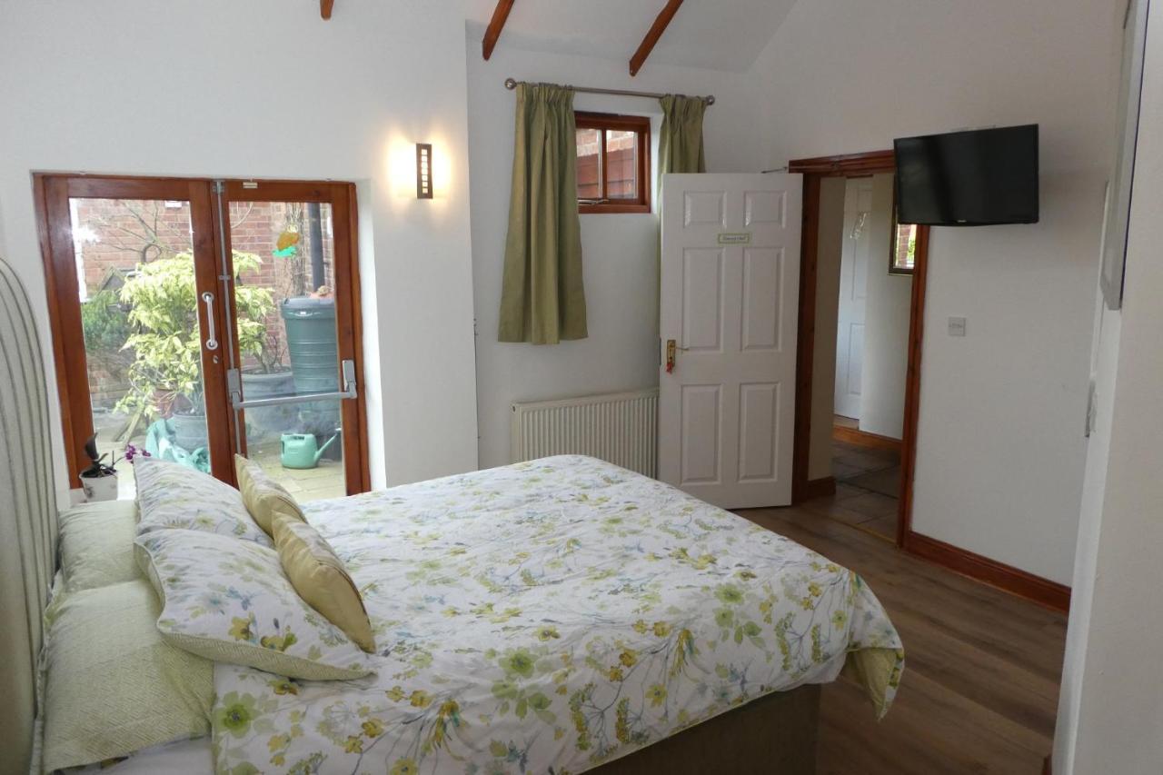 เวสต์วิว Hotel Louth  ภายนอก รูปภาพ